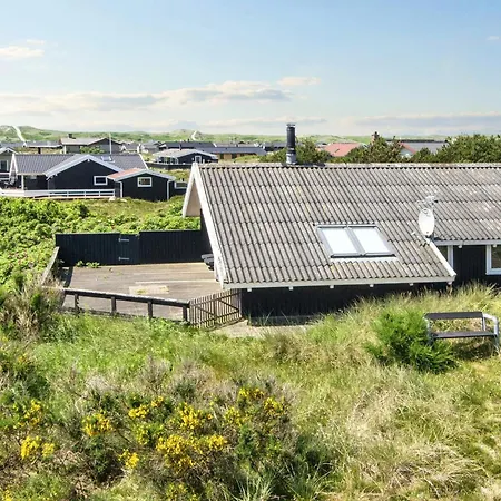 Hvide Sande Lxxviii Holiday home *